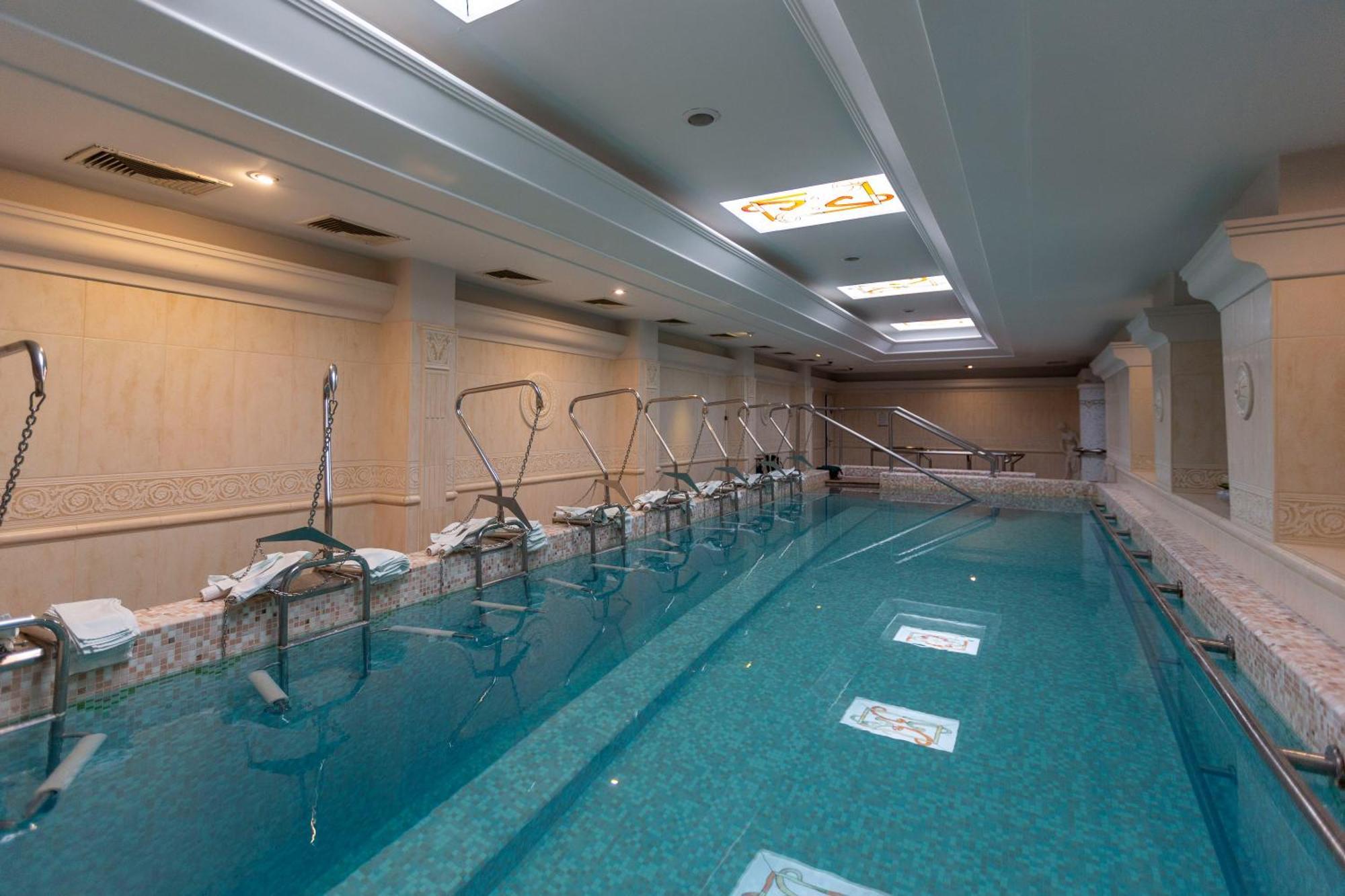 Spa Residence Carbona Heviz Apartments Kakadu 203 A المظهر الخارجي الصورة